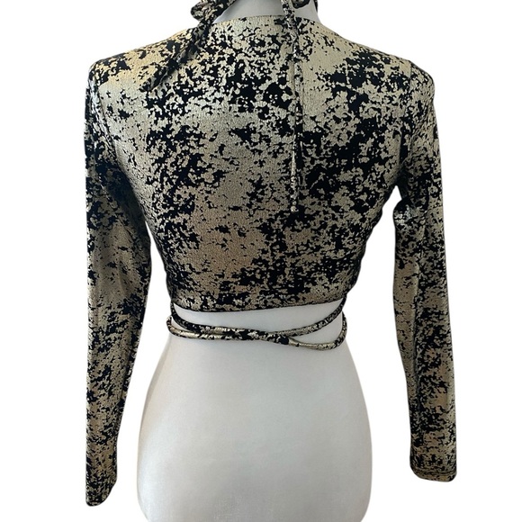 Meraki Womens Metallic Velvet Long Sleeve Cropped Top Size XS Clubbing Party - Picture 4 of 8